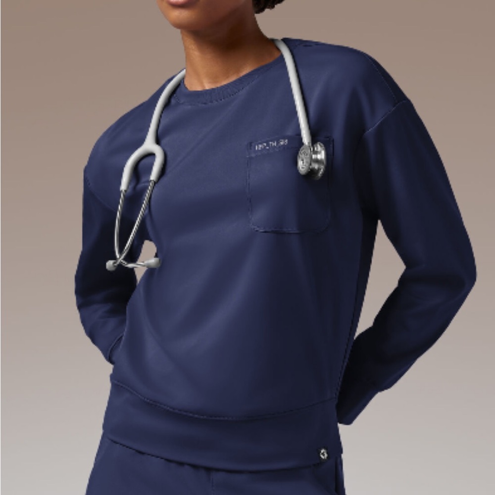 HYPOTHESIS OMNI BASE PULLOVER
WOMEN'S KNIT CREW NECK SCRUB PULLOVER
NWT SMALL